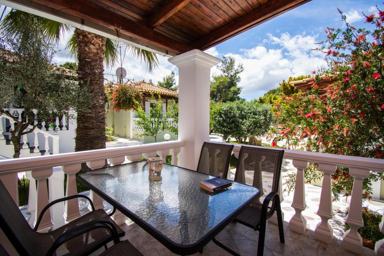 Villas Margaris Kalamaki  Luaran gambar